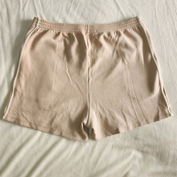 OAK Refined Hight Waist Shorts - Picture 2 of 5